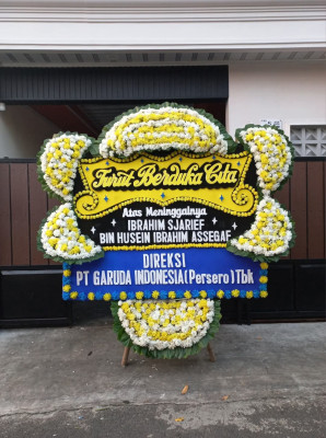 Papan Bunga Duka di Cineam
