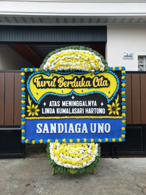 Papan Bunga Duka di Cineam